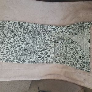 New Charlotte Russe Printed Skirt